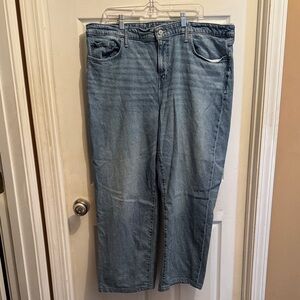 Lucky Brand Light Blue Straight Leg Jeans